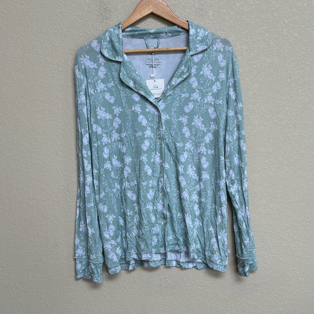 NWT‎ Goosebumps x Pepper Green Floral Pajama Top Women’s Medium